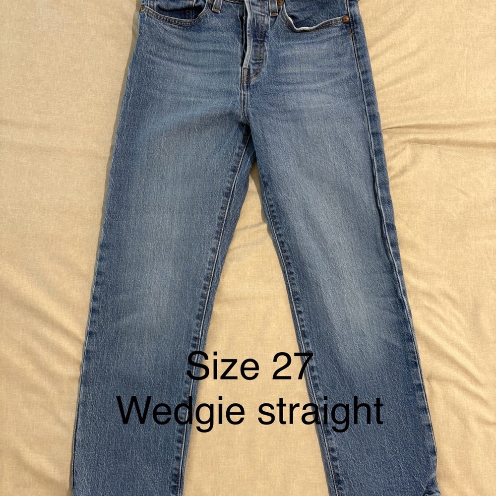 Levi's Wedgie Straight Leg Jeans